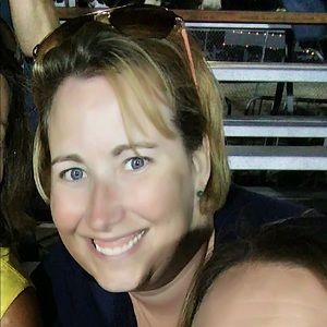 Meet your Posher, Wendy